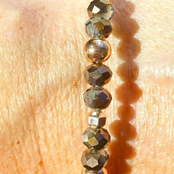 Faceted Glass and Hematite Bead Memory Wire Bracelet - Picture 2 of 8